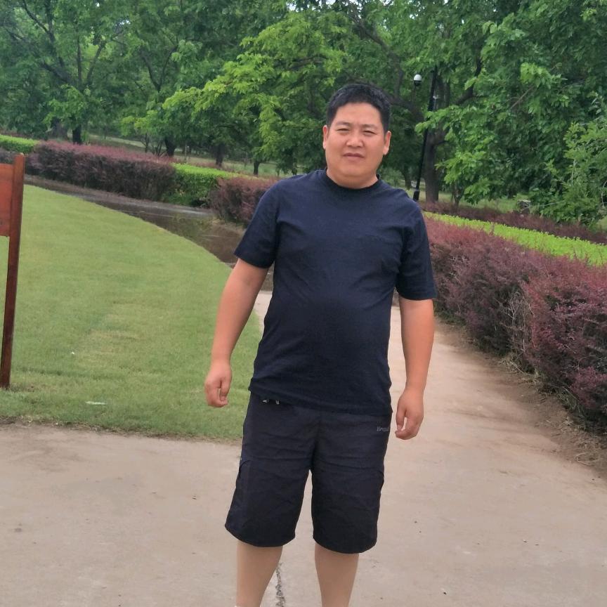 李班长（炊事班）