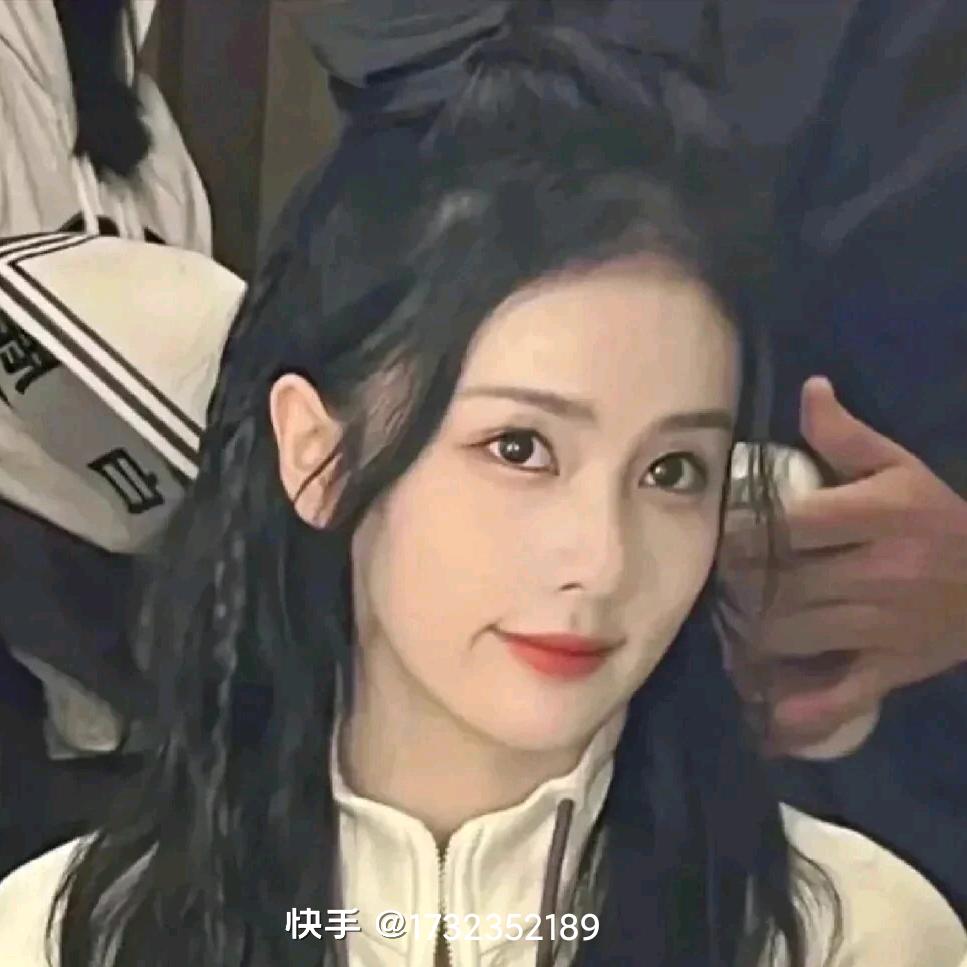 龙彩芳