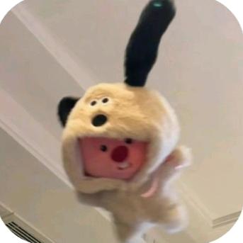 伪装保安的叶晨曦头像