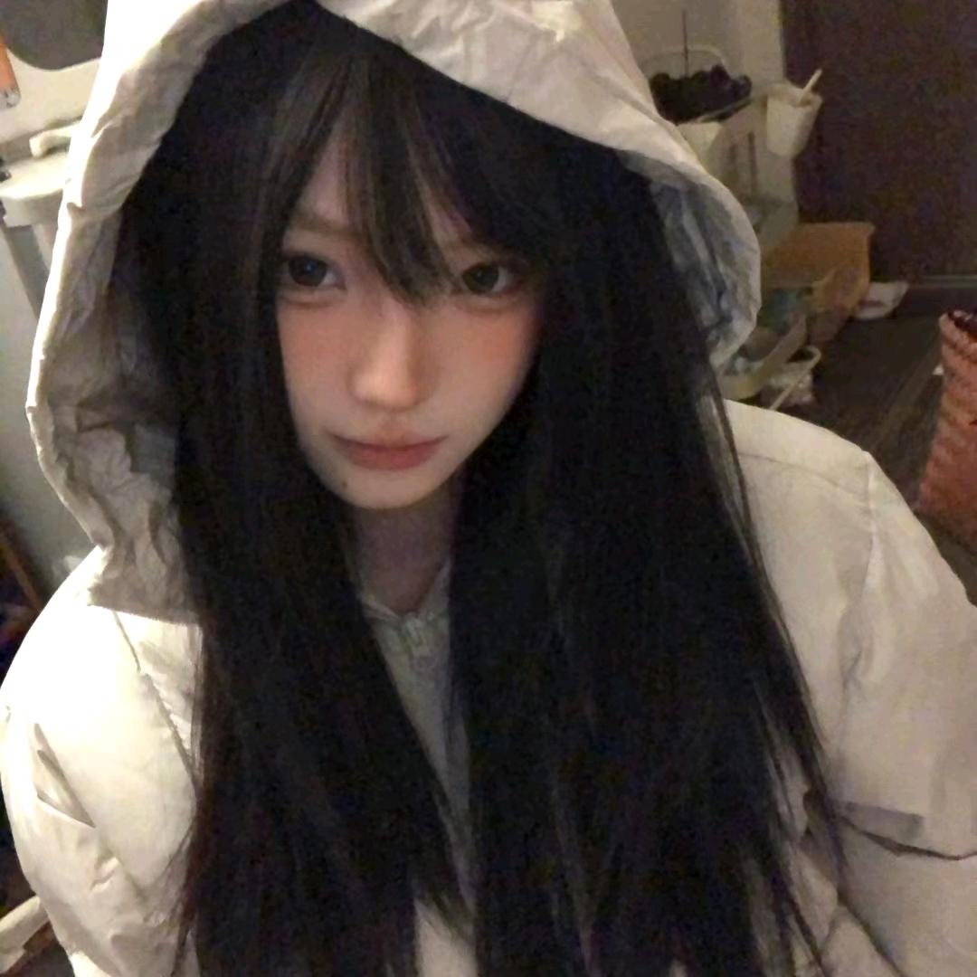 低调潜伏的许云儿头像