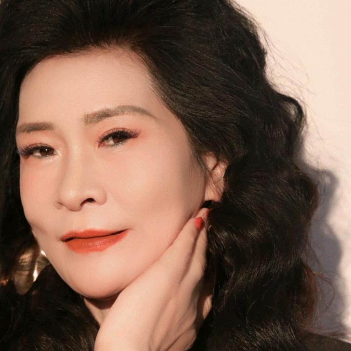 沐沐（小龙女）