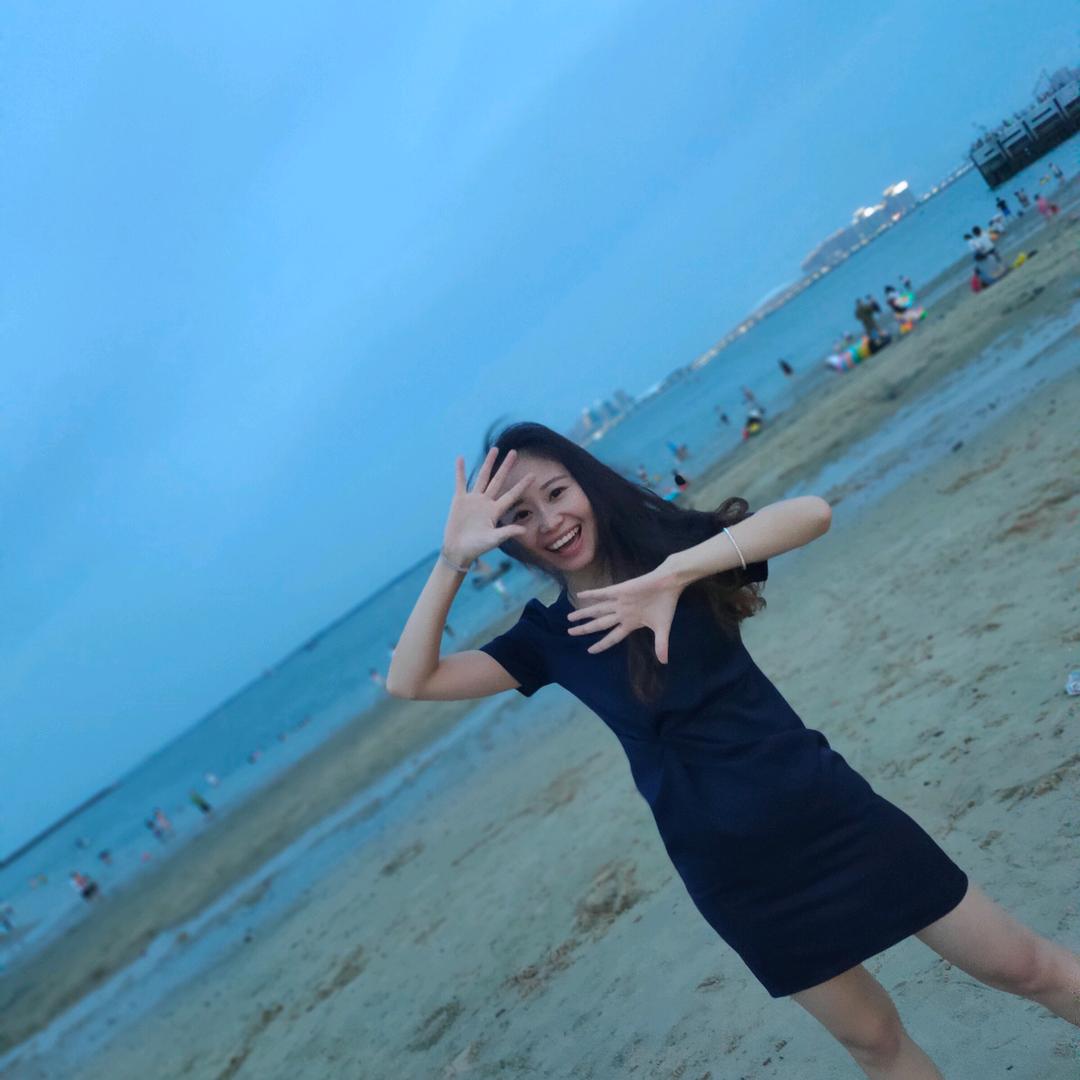 微笑小姐姐
