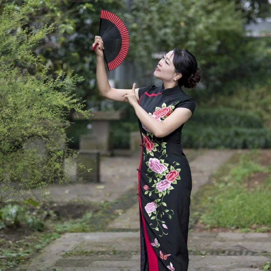 牵囍姥姥