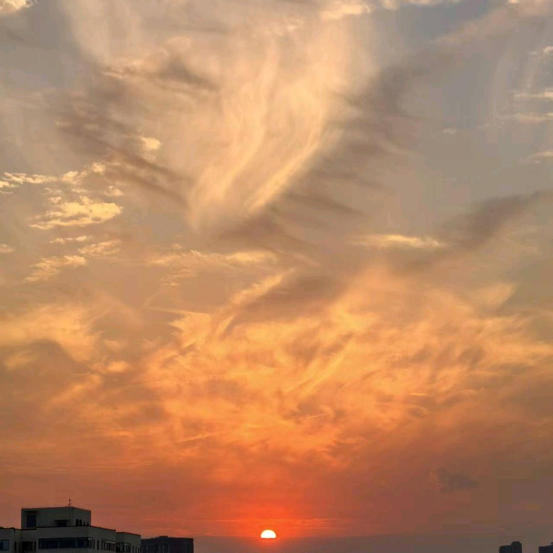 一杯冰美式 不加糖