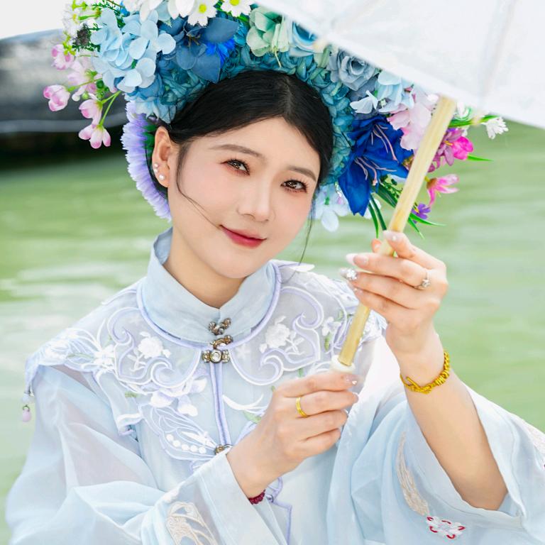 桉诺闺觅美甲官方号