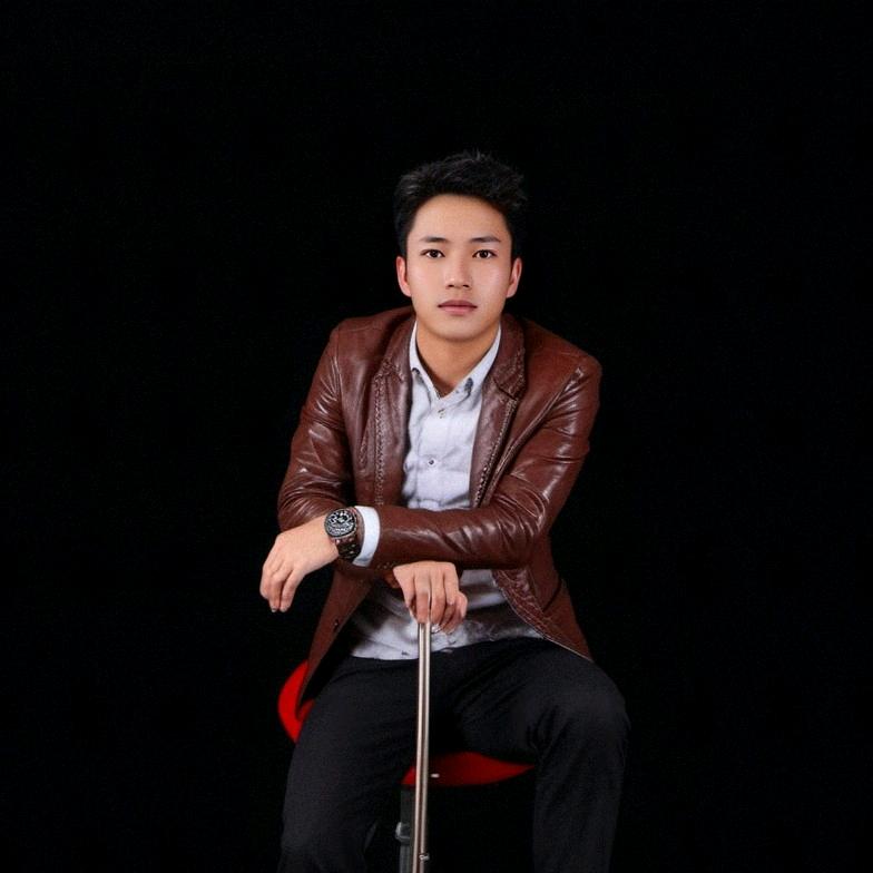 👹康萨家的少爷👹