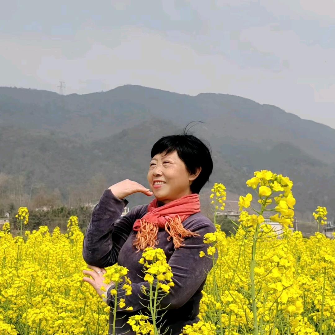 唐文莲