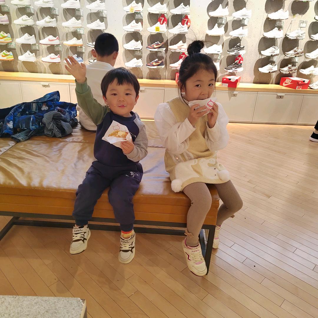 一生不易，且行且珍惜