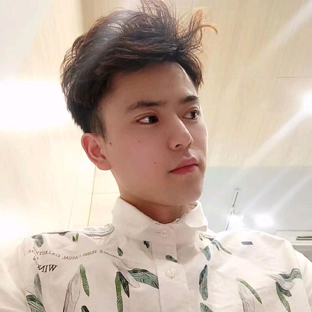 大🐷蹄子