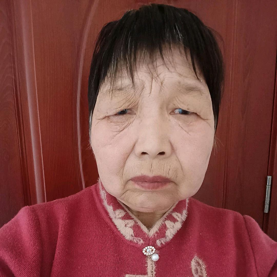 巧姐大号，。<晚上8点十分＞开播