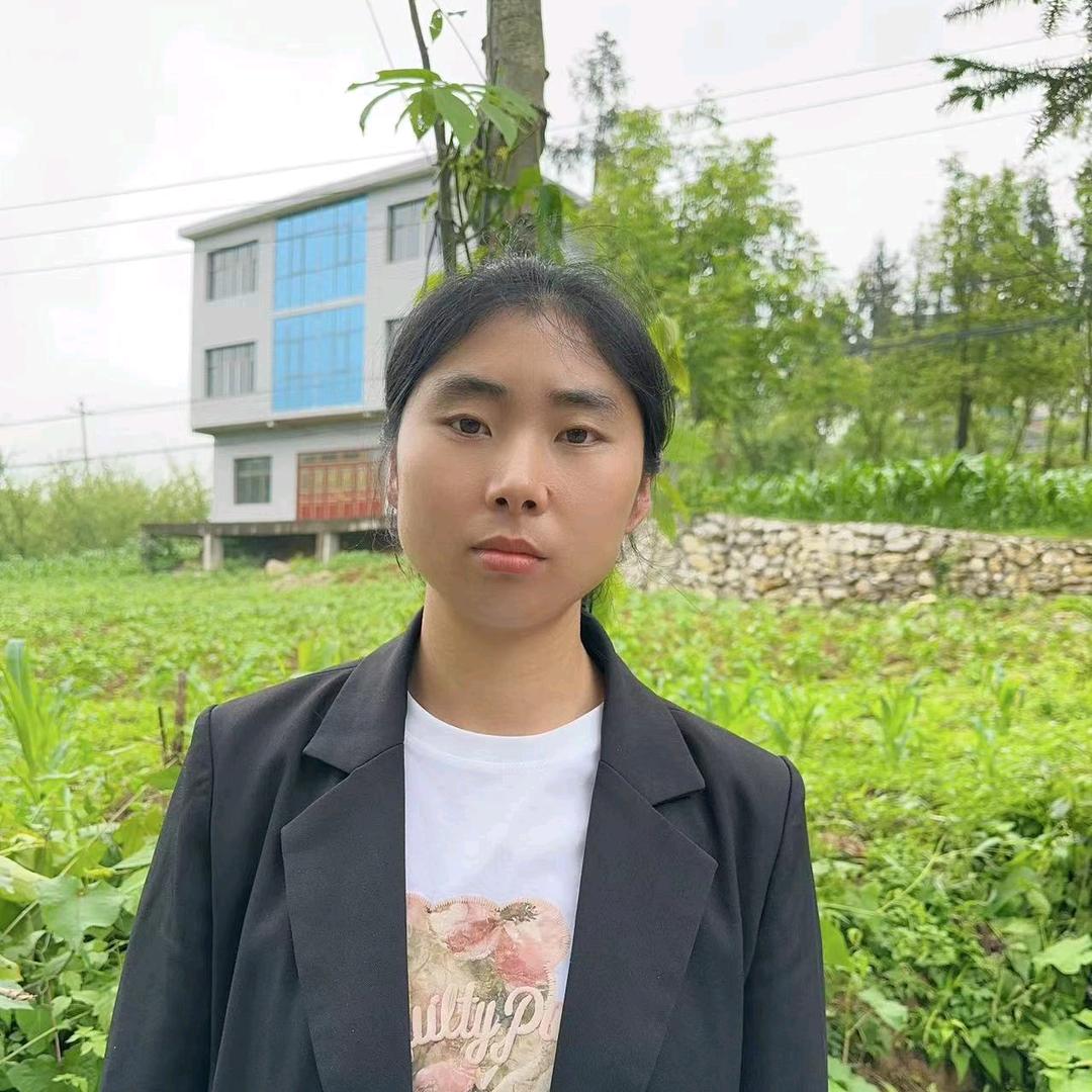《小琴》