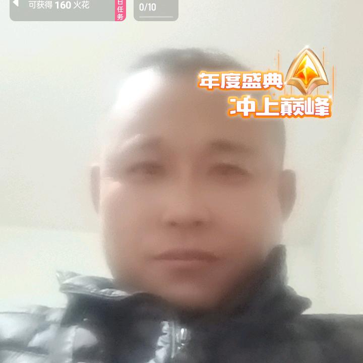 玲镇斌他狂爸