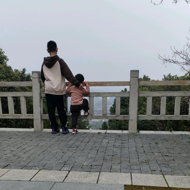 盛颜杰杰🌹🌹