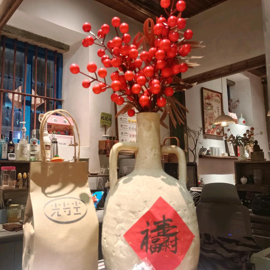邱（💚❤️Ꮤ.）
