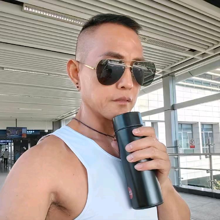每天的问候，平哥
