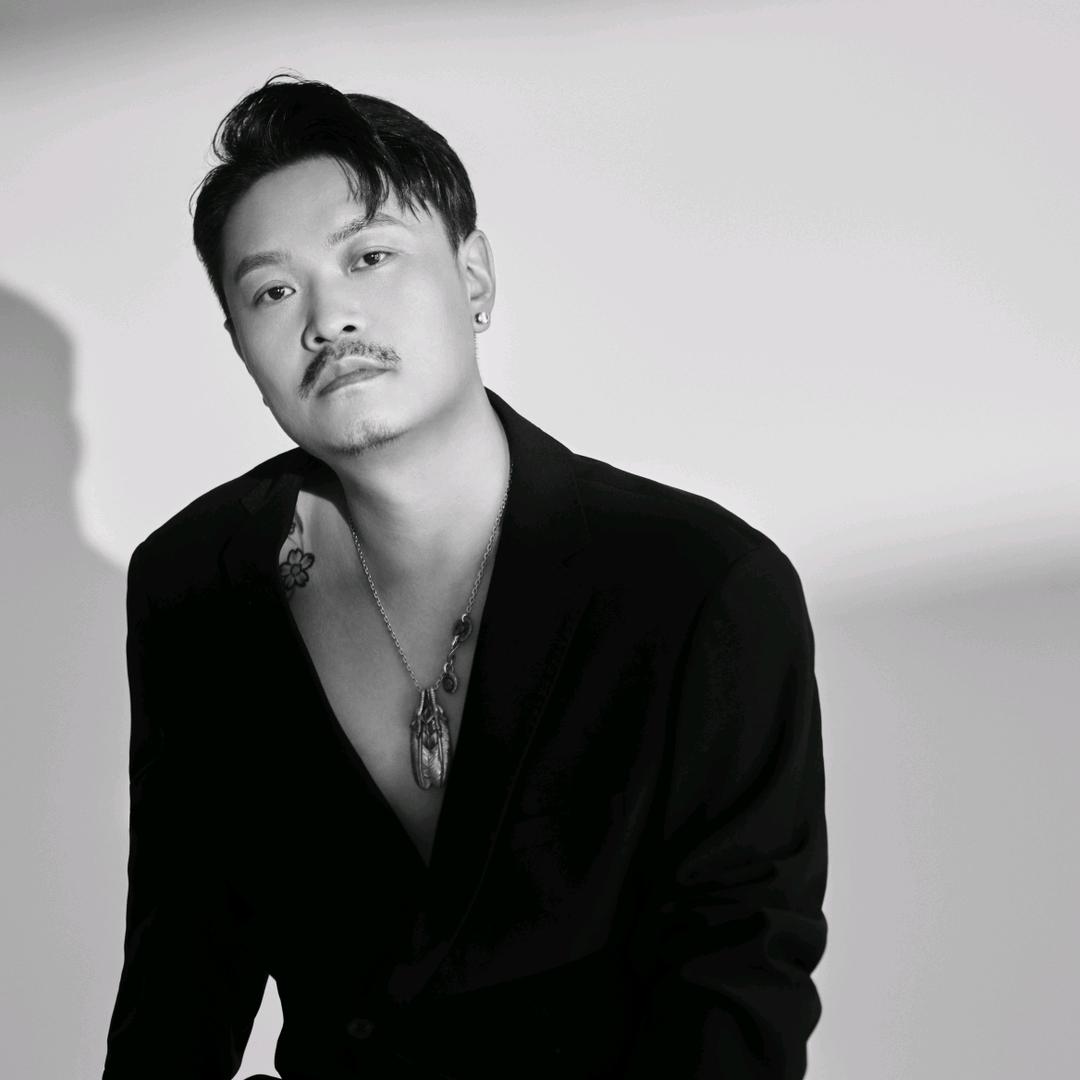 嫣知总部郑总
