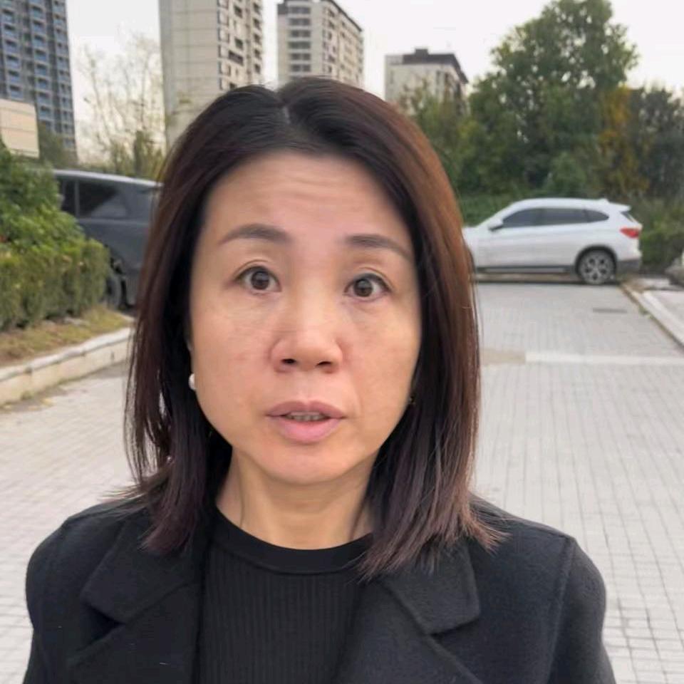 小美和姐姐生活号(小美美工作室)