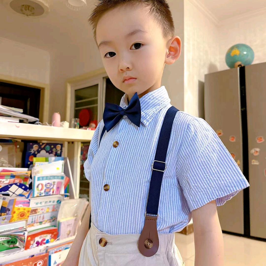 幸福快乐一家。