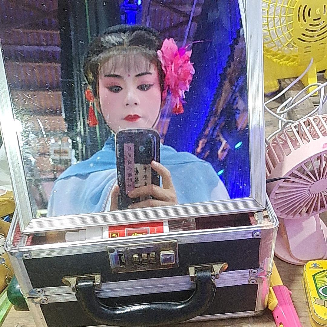 💅赣剧华姐