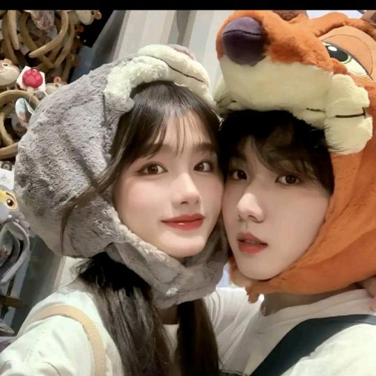 小狐狸和小狗🍆🍊