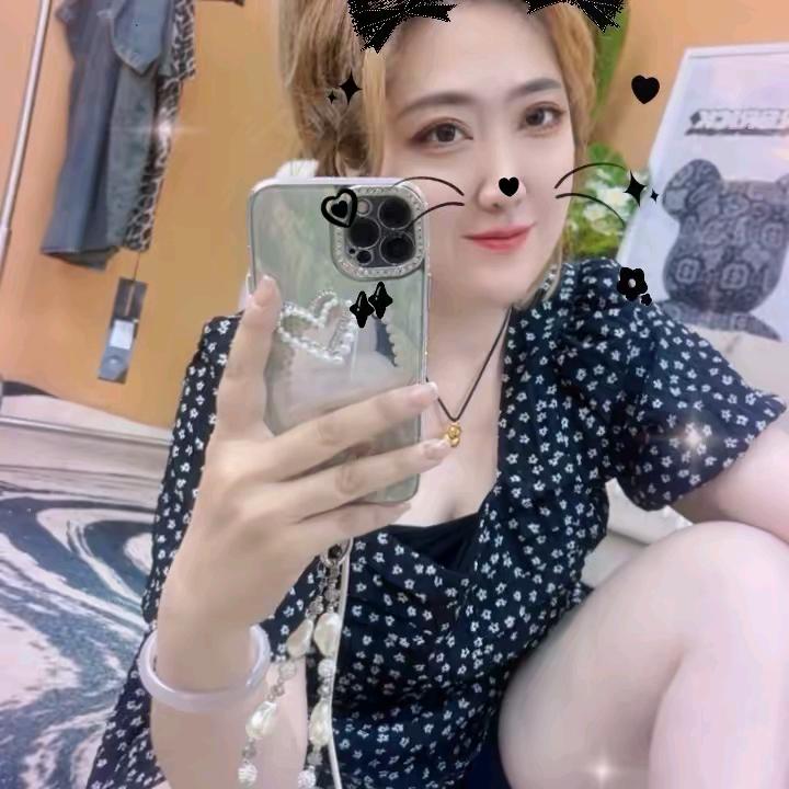 大莹女装