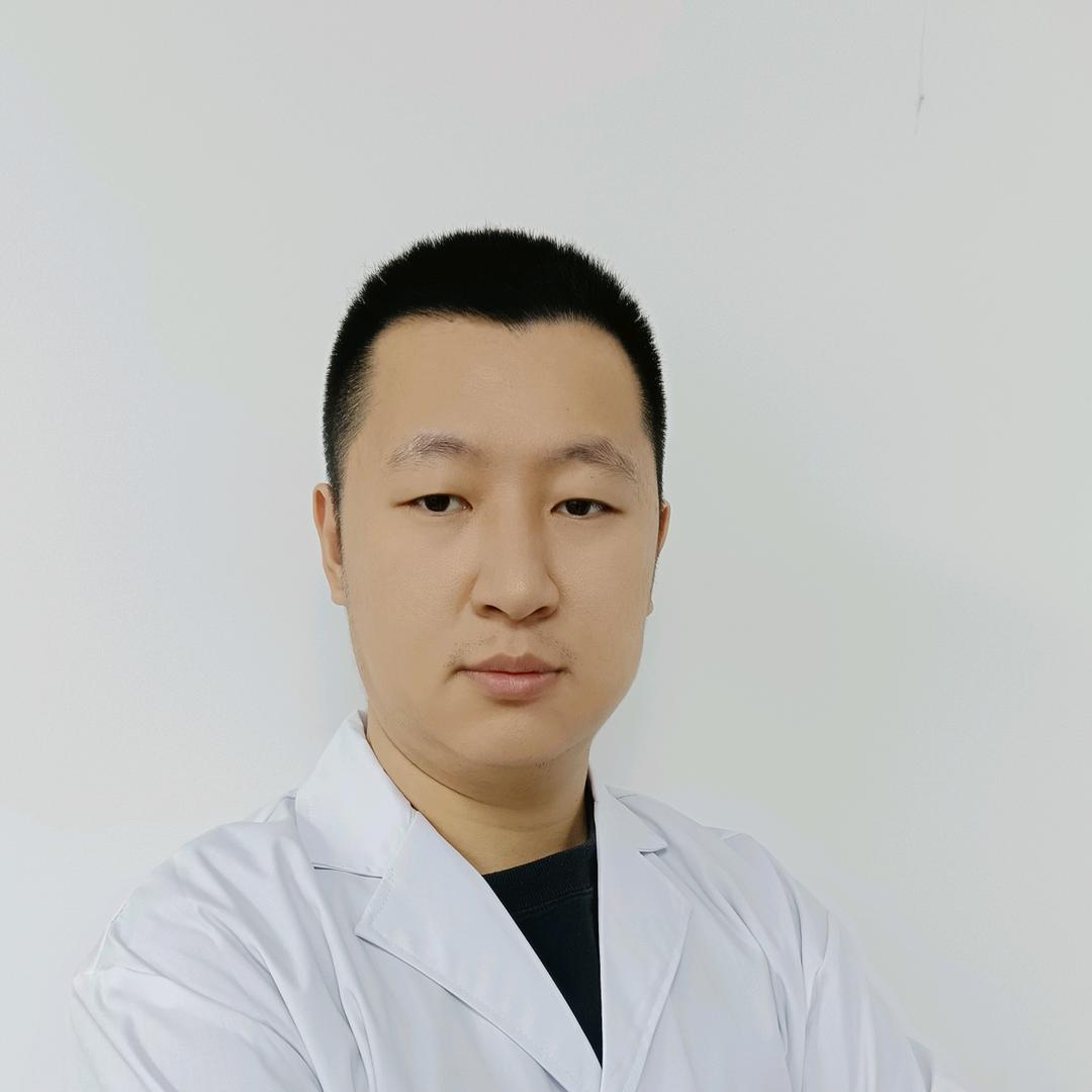 李戴君
