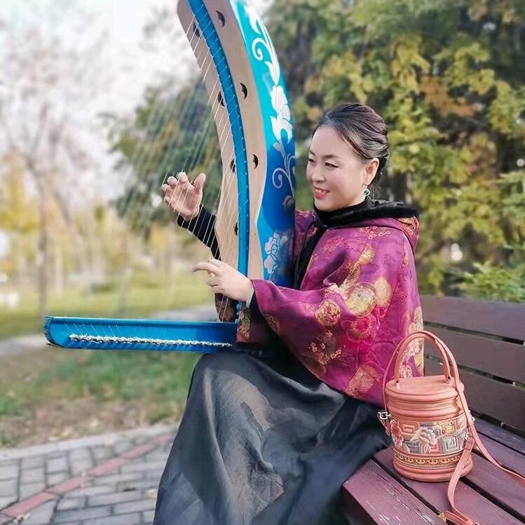 德州市如明华韵古筝箜篌艺术学校—李老师