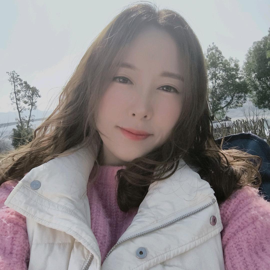 小呀嘛小葉子呀💋