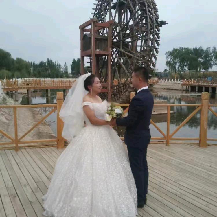 杨春一帆风顺