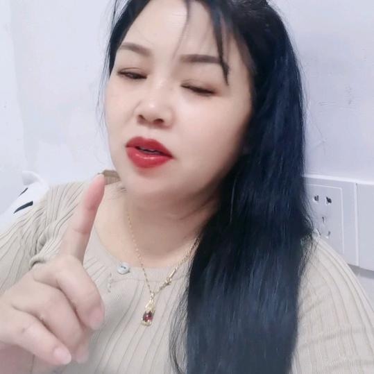 施丹