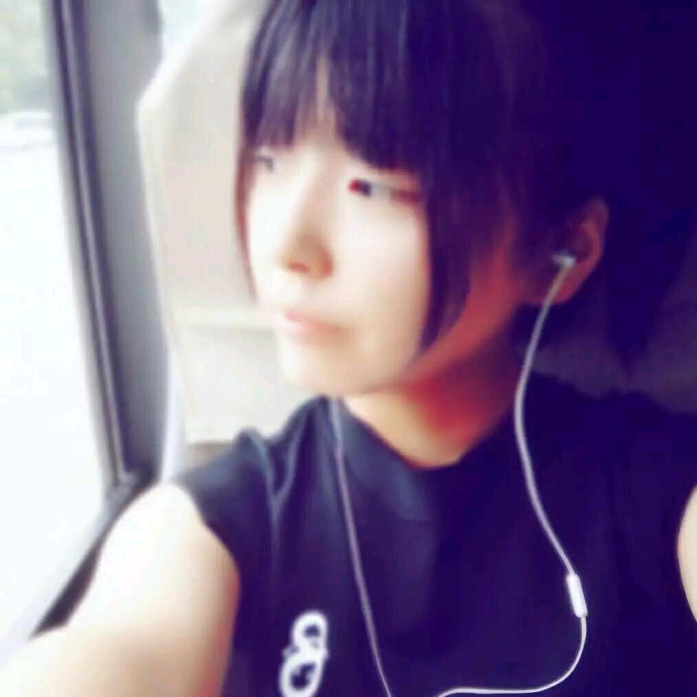 爱吃辣条的小仙女🌈