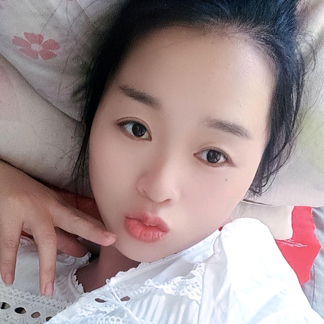 小英朋友圈