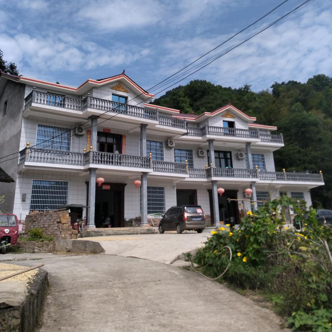 沙洲河婵姐农庄(溯溪户外亲子玩水)