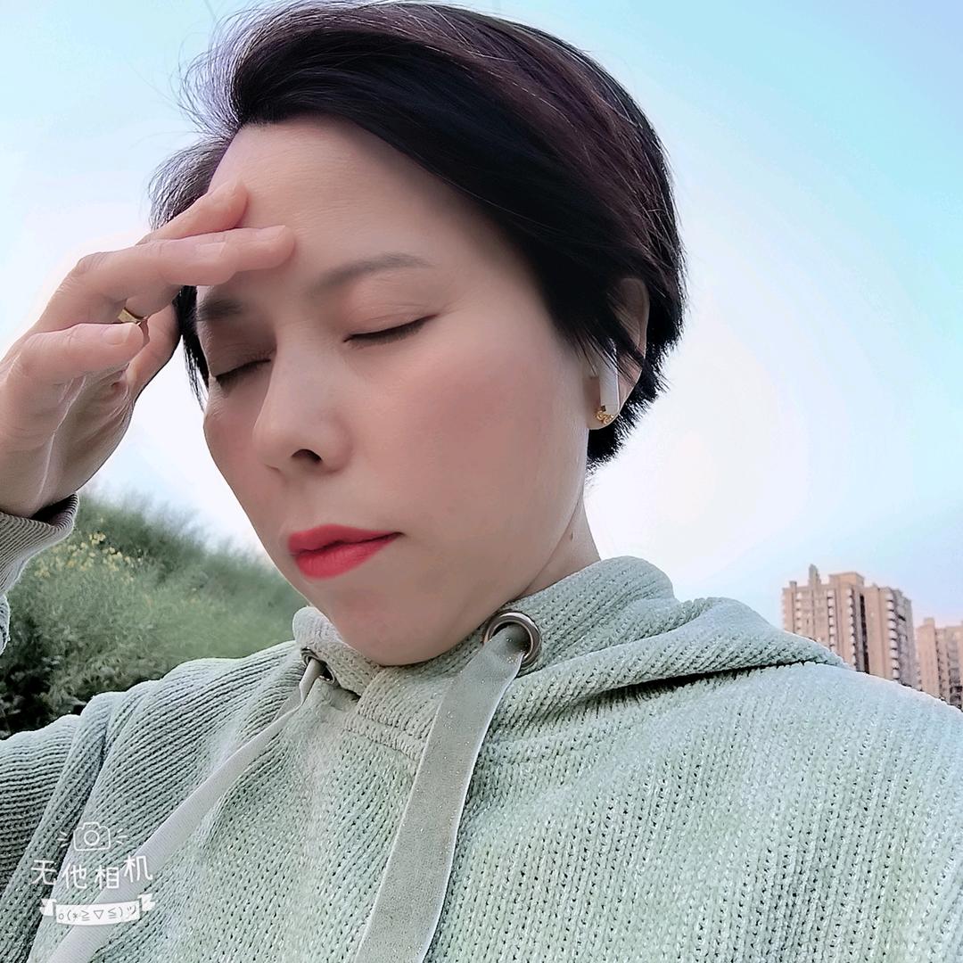 弱不禁风的女汉子