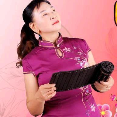 老曾，除了坚强，别无选择