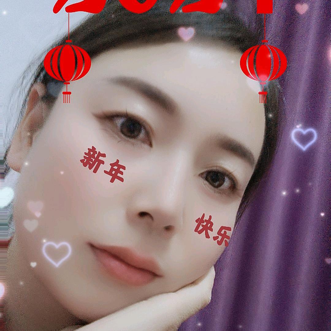 依依