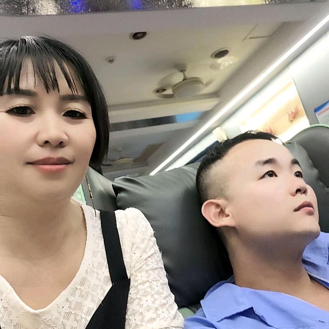 老黑兔与野猴子