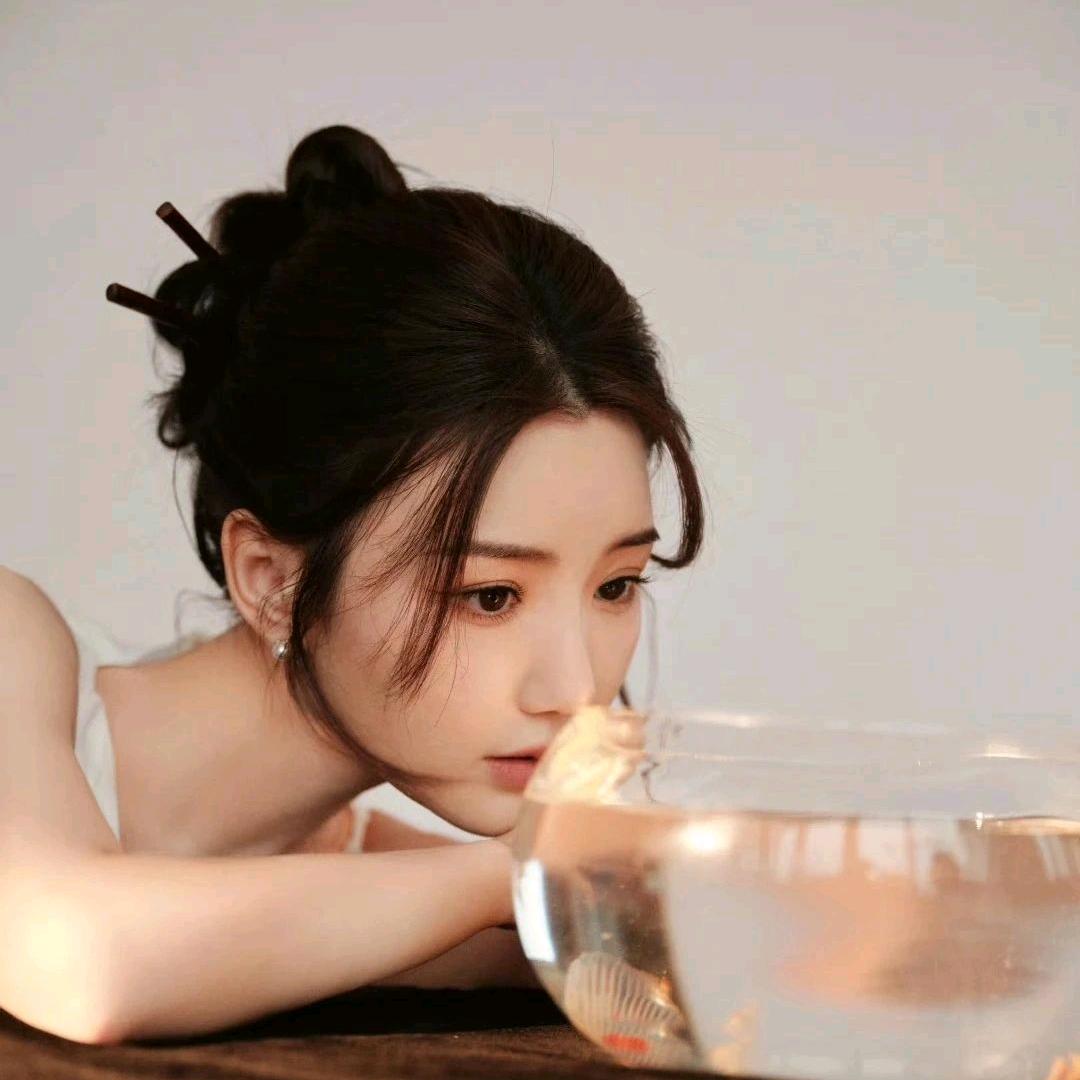 Abby桃桃酱