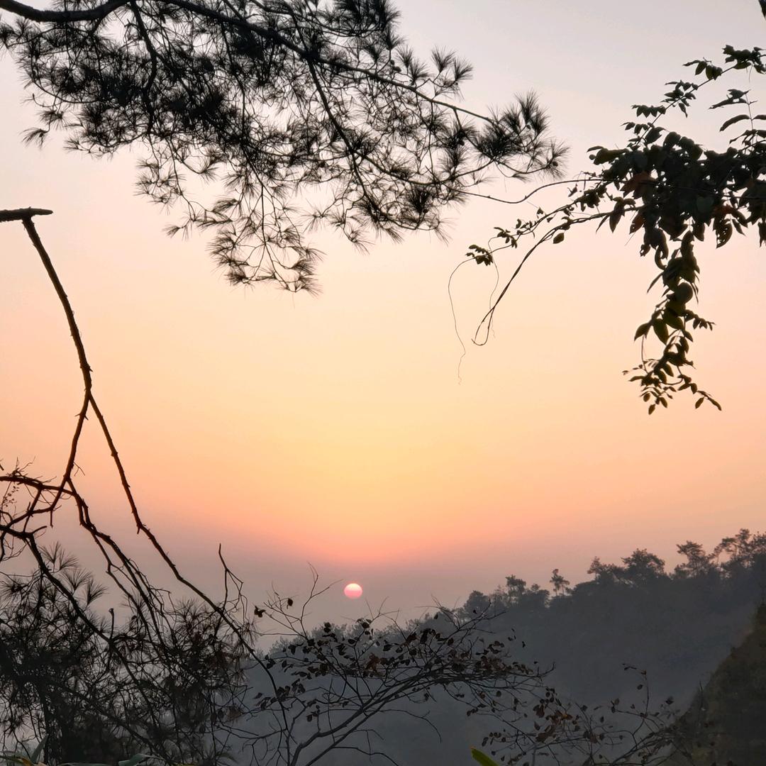 ～(￣▽￣～)~刘连忘返～(￣▽￣～)~