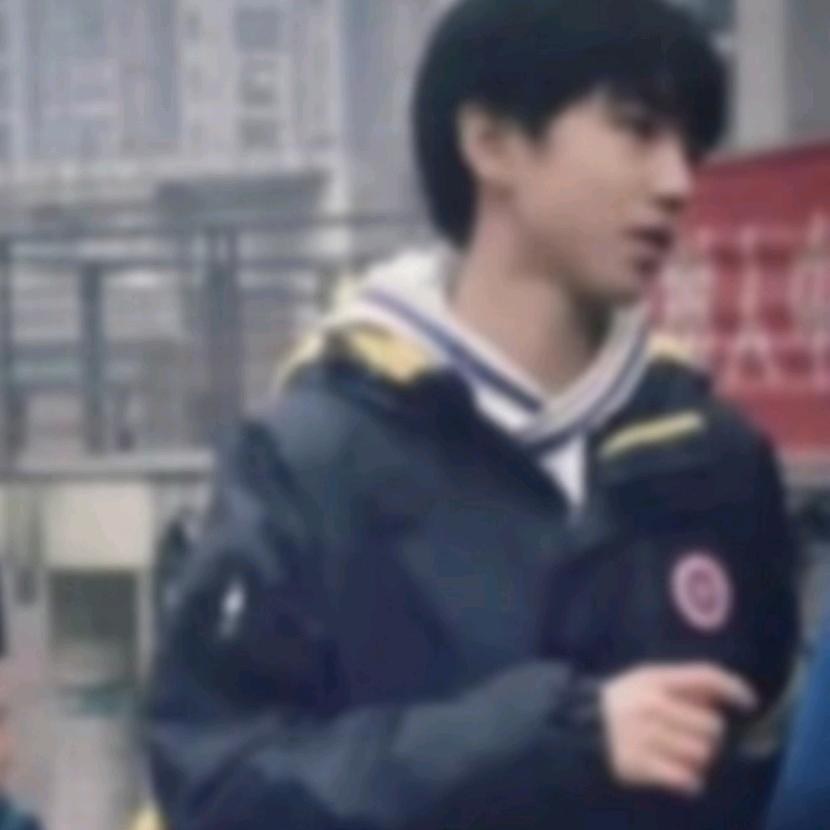 四秒等说晚安