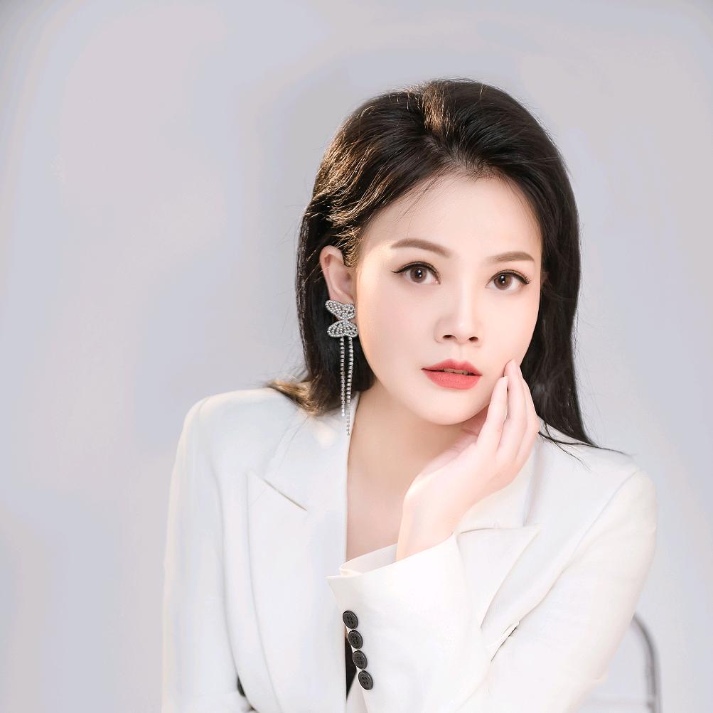 暨南科大 （伊美老师）