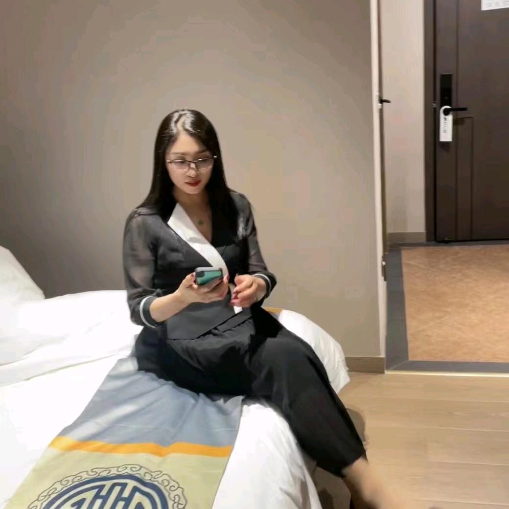 刀乐（dollar）