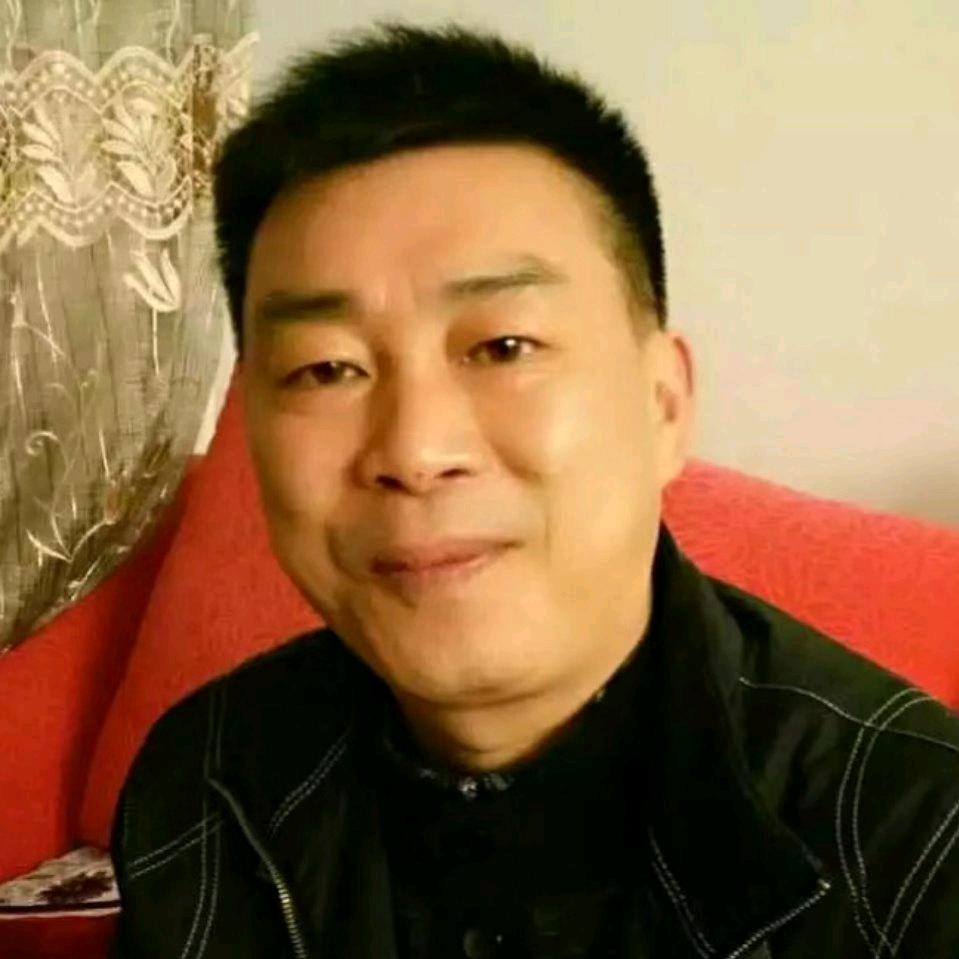 勇哥爱小🐏驼
