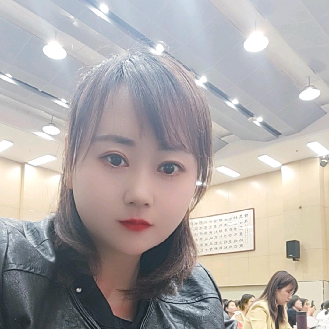 @莉莉