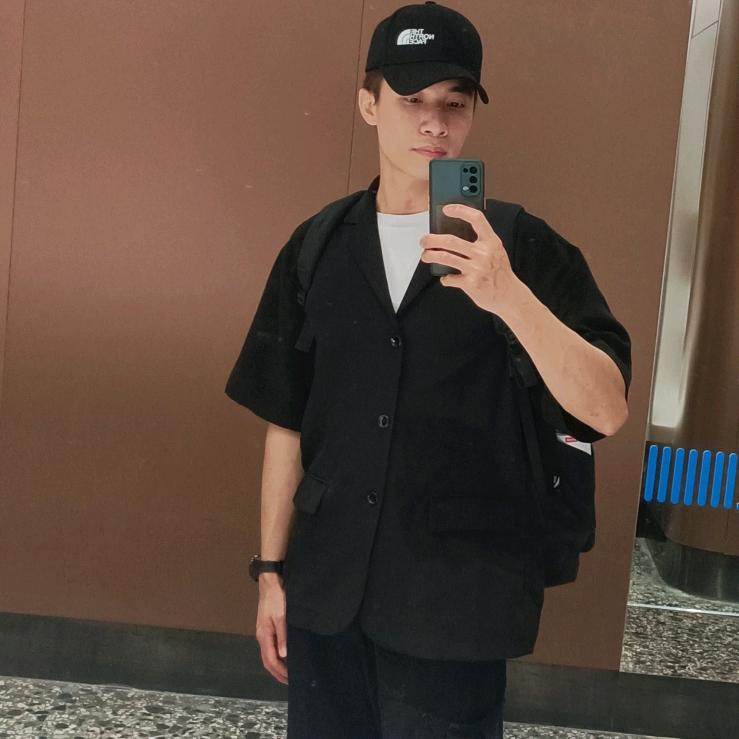 @开奶茶店的小林