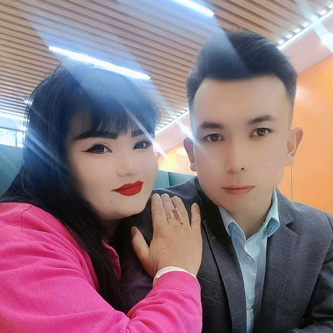 艾宝 🎤🎤🎤🎬🎬🎹