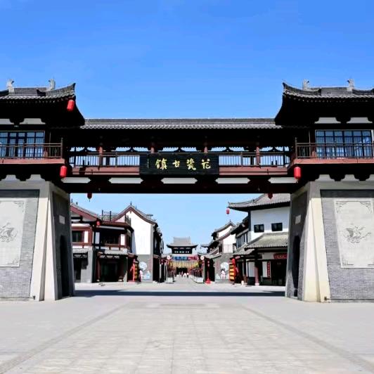 路路在花瓷古镇