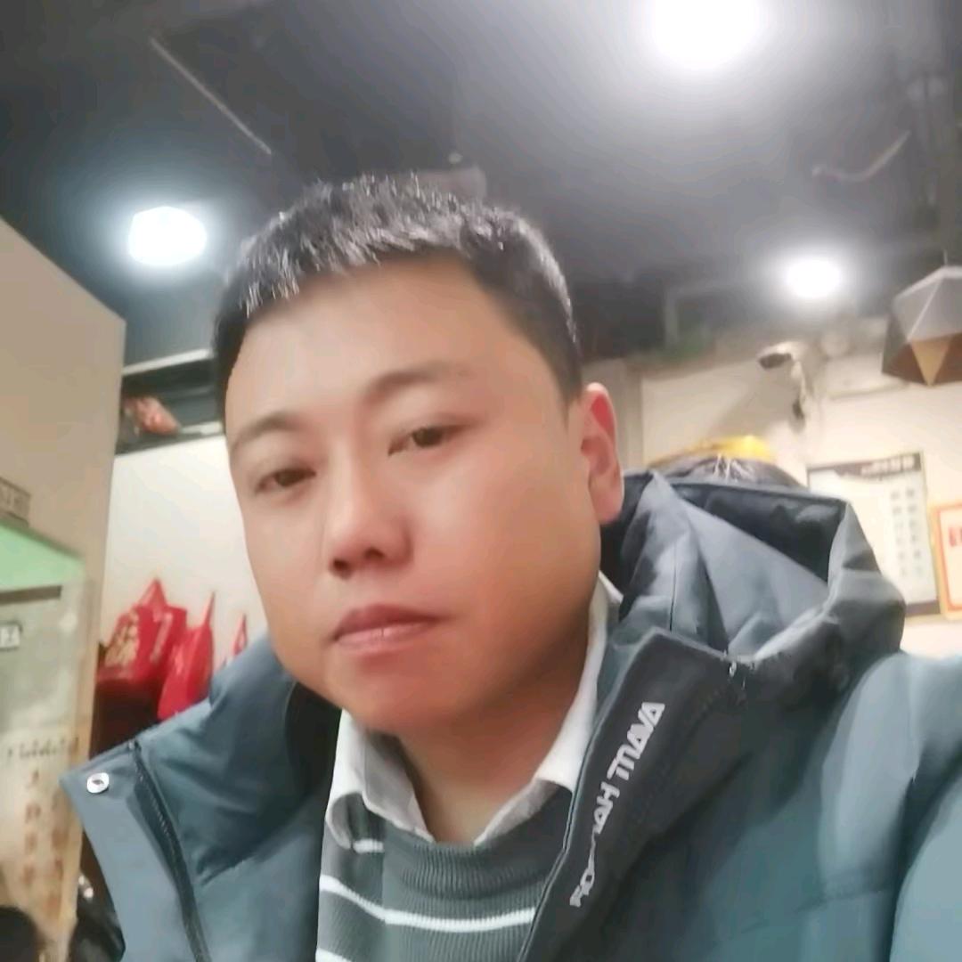 闫春雷
