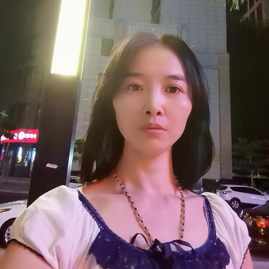芳芳超爱逛