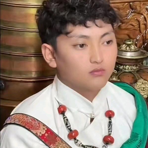 曲诊🧣